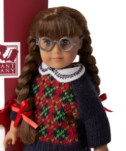 American Girl Ages 8+ Courtney's™ Pleasant Company® Doll 8 American Girl Ages 8+ Courtney's™ Pleasant Company® Doll