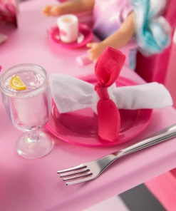 American Girl Ages 6+ Day At AG Cafe™ Set 18 American Girl Ages 6+ Day At AG Cafe™ Set