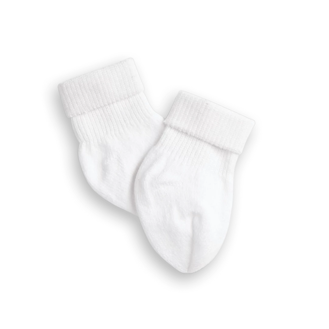 American Girl Maryellen's™ Poodle Skirt Outfit For 18-inch Dolls 12 American Girl Maryellen's™ Poodle Skirt Outfit For 18-inch Dolls