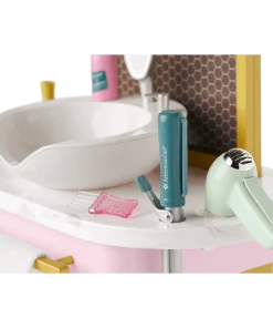 American Girl® Dolled Up™ Salon Station 11 American Girl® Dolled Up™ Salon Station