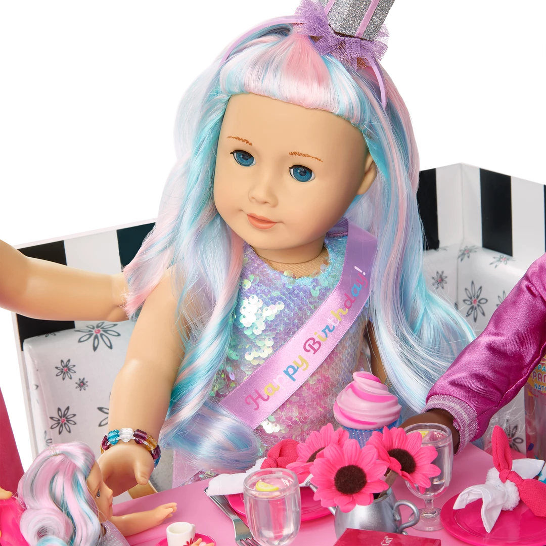 American Girl Ages 6+ Day At AG Cafe™ Set 7 American Girl Ages 6+ Day At AG Cafe™ Set