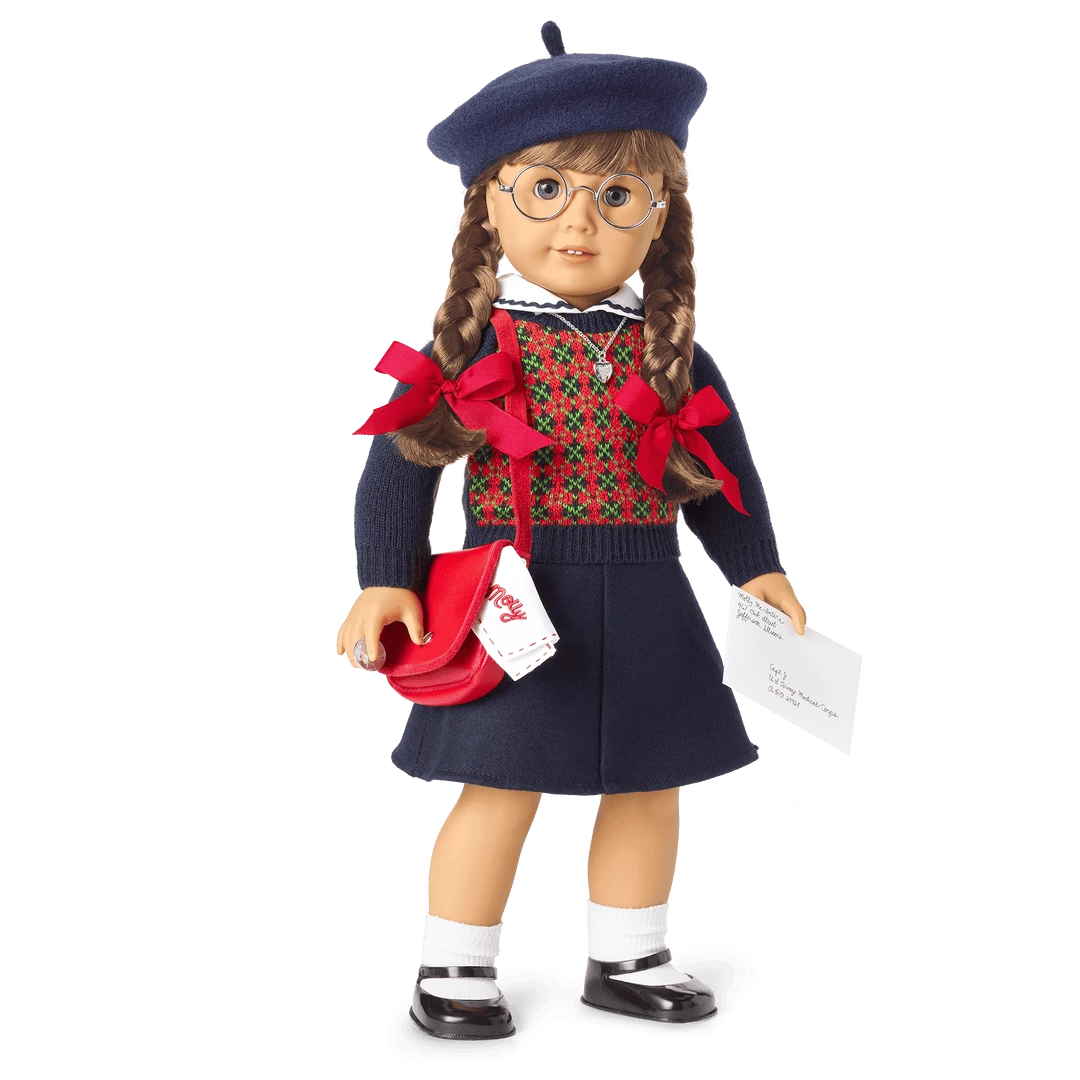 American Girl Molly’s™ Accessories 4 American Girl Molly’s™ Accessories