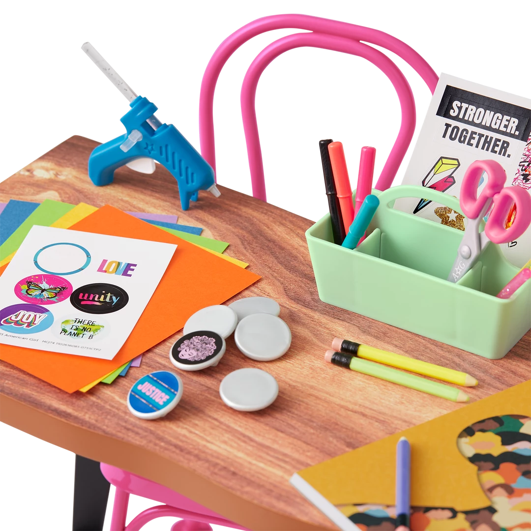 American Girl The Community Center Table & Chairs Set 7 American Girl The Community Center Table & Chairs Set