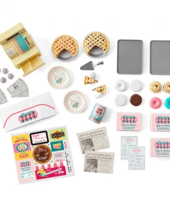 American Girl Ages 8+ Maryellen’s™ Seaside Diner Bakery Case