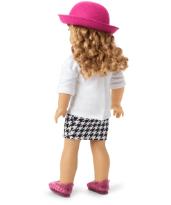American Girl Courtney™ Mix & Match 4 Ages 8+